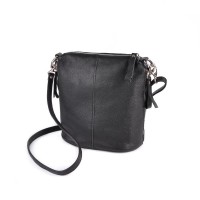 Женская кожаная сумка через плечо М 246 black